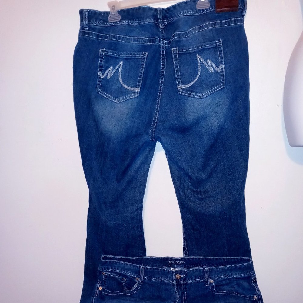 Lot of 2 Maurices Jeans 22S